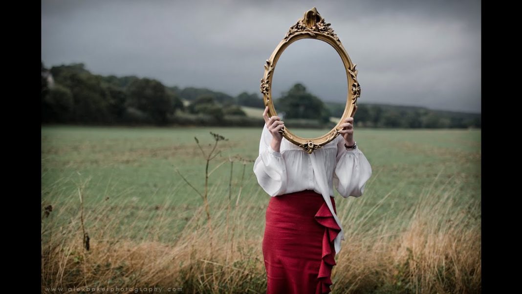 xara kai aftoparatirisi