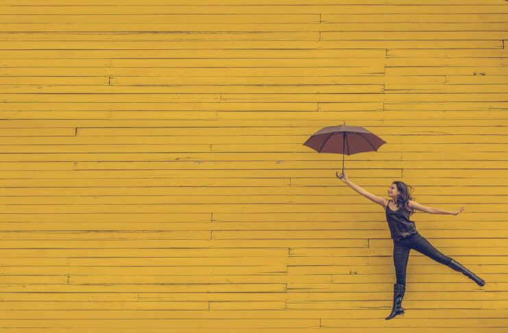 Μοναξιά ναι. Δυστυχία… όχι!